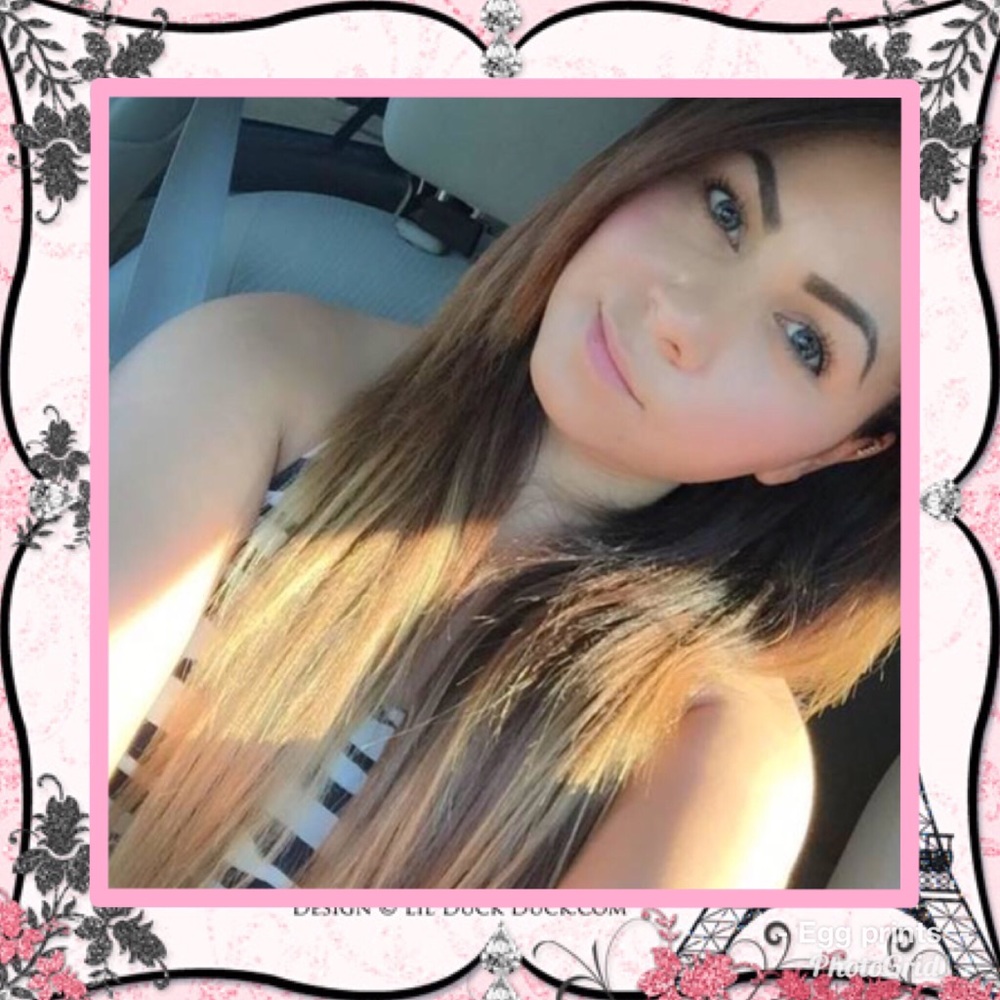 Meet your Posher, Alia